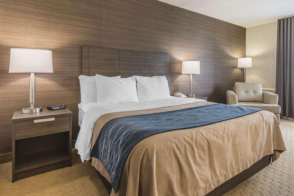 Comfort Inn Levis Room photo