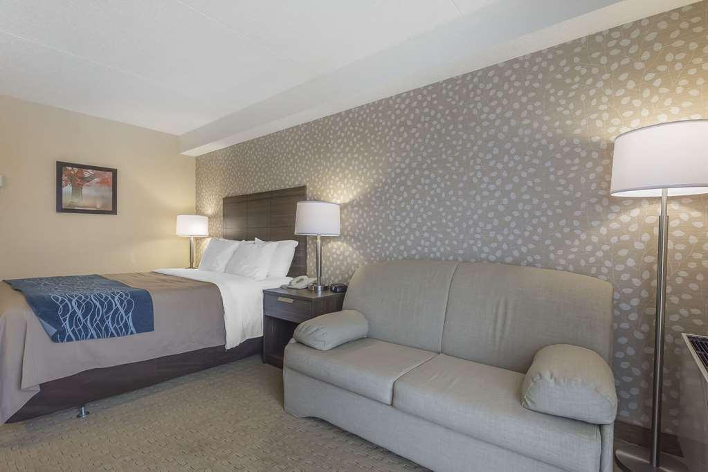 Comfort Inn Levis Room photo